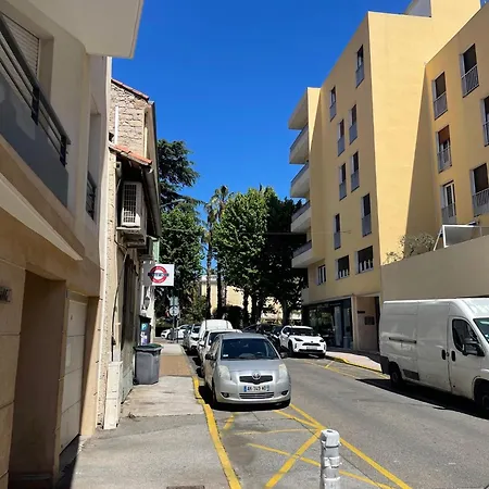 3 Balcon Parking דירה *